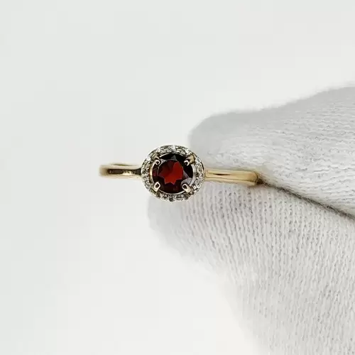 Кольцо. Золото 585. Вес 1,08 гр.