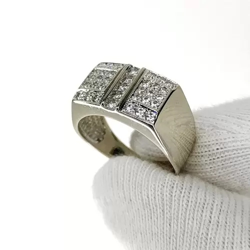 Кольцо. Золото 585. Вес 5,67 гр.