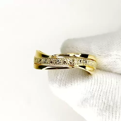 Кольцо. Золото 750. Вес 2,29 гр
