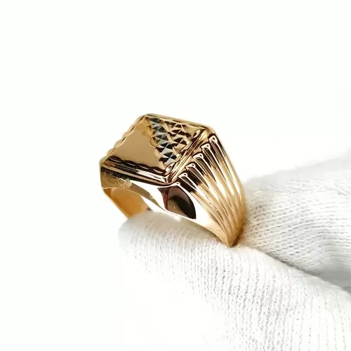 Кольцо. Золото 585. Вес 3,92 гр