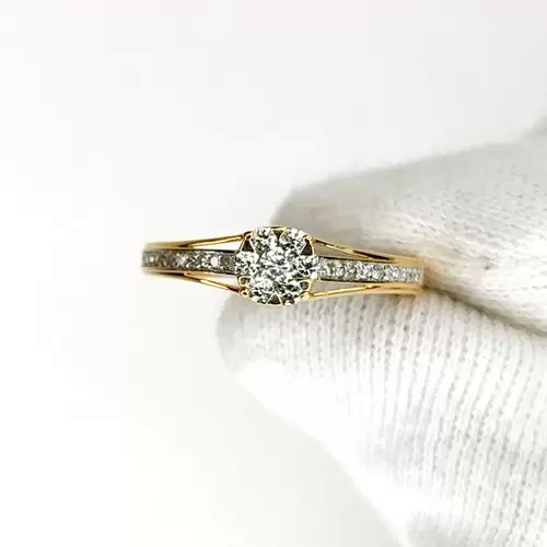 Кольцо. Золото 585. Вес 1,89 гр